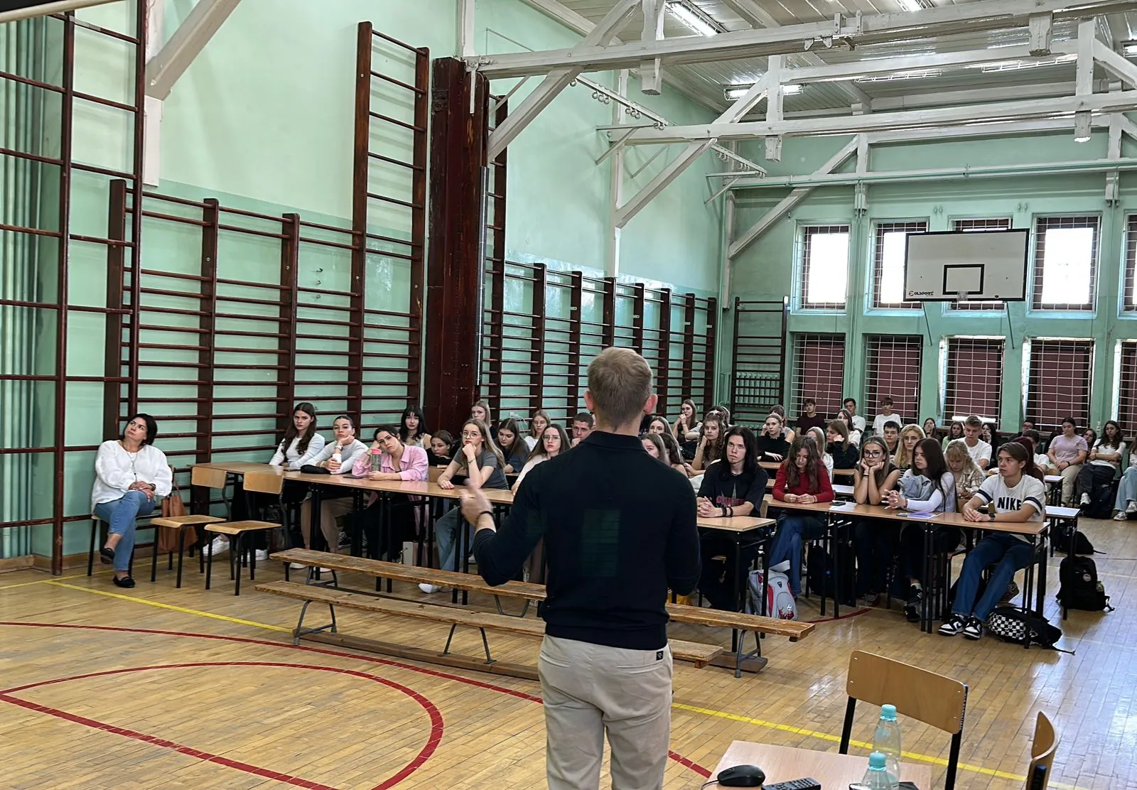 A photo taken at Sniadecki High School, Kielce during Edunade Workshop tour.